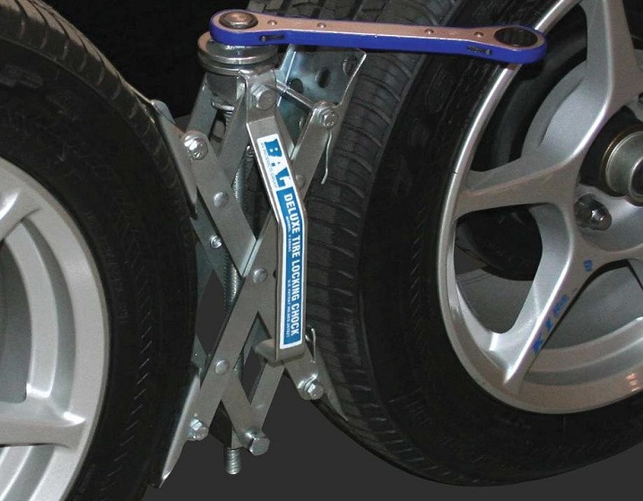 RV Tire Chocks